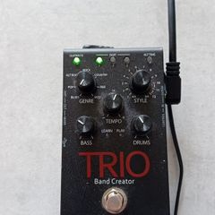 Digitech Trio Band Creator with footswitch and power supply