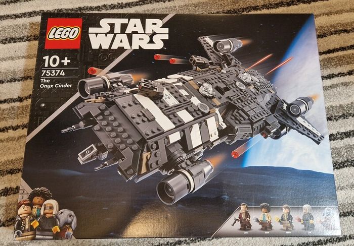 LEGO Star Wars - 75374 - The Onyx Cinder