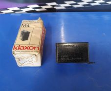 Renault Peugeot Citroen Simca Flasher unit