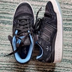 Kids shoes