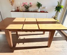 Solid Wood Extendable Dining Table