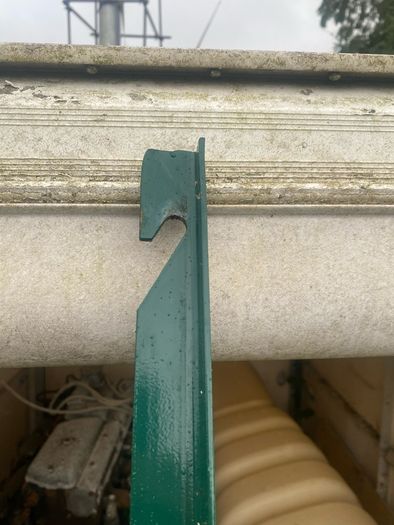 fencing posts for chain link fence