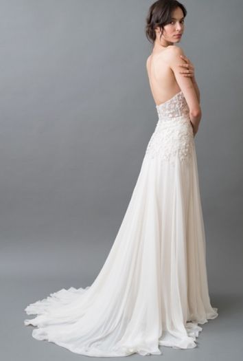 Never worn wedding dress and veil