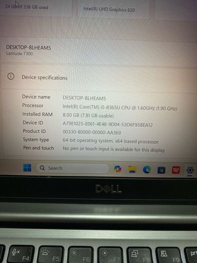 Dell  Latitude i5 pro 8/256 windows 11