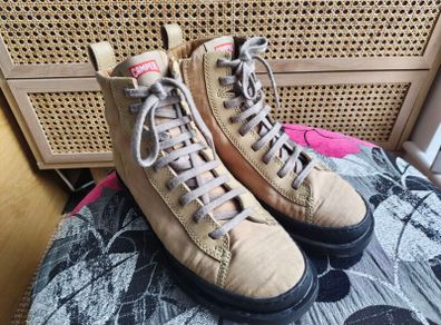 Camper boots