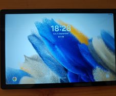 Galaxy Tab A8 32GB + 32GB SD + Case