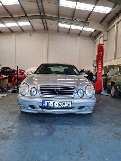 Mercedes-Benz CLK 2000