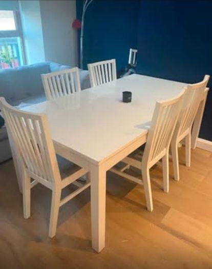 kitchen table and 6 chairs