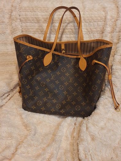 Louis Vuitton Authentic Neverfull MM