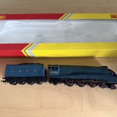 Hornby Mallard Locomotive - R3371