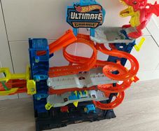Hot Wheels Ultimate Garage