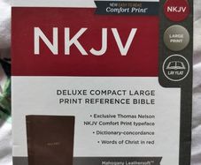 holy Bible nkjv brand New compact deluxe leathersoft on3ne3ss