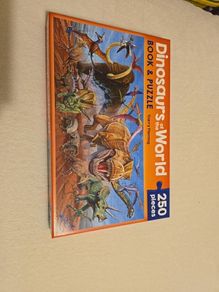 Puzzle 250 pieces - Dinosaurs of the world