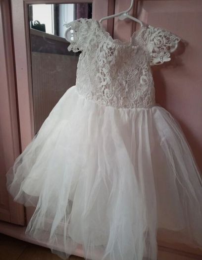 flower girl
