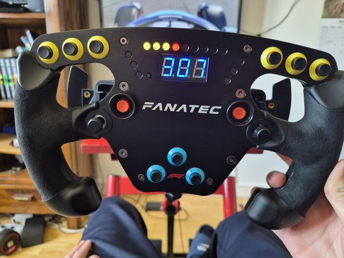 Fanatec Clubsport F1 Esports V2
