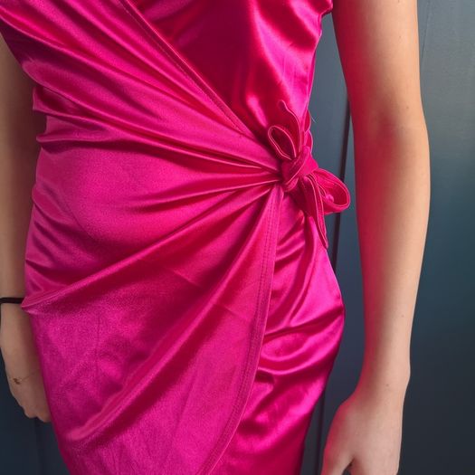Pink satin mini dress. Size S