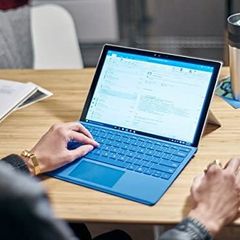Microsoft Surface Pro 4 12.3" 1724 Win 11 Pro Intel i5-6300U 8GB RAM 256GB SSD