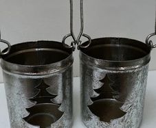 2 Good Quality Silver Christmas Tea Light holders