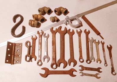 Tools, Bits & Pieces.