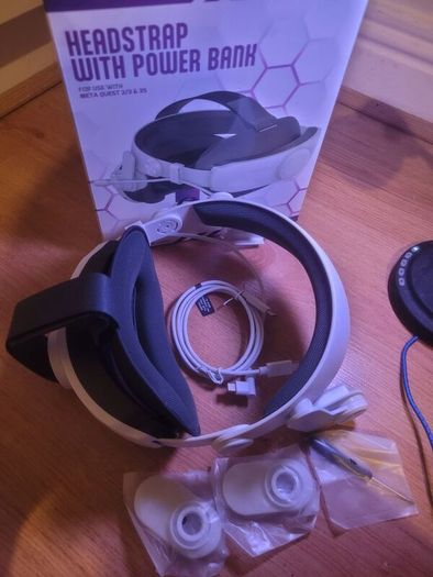 Venom headstrap with powerbank.