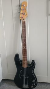 Fender Precision