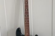 Fender Precision