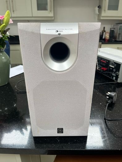 Yamaha sound AV Receiver & Subwoofer