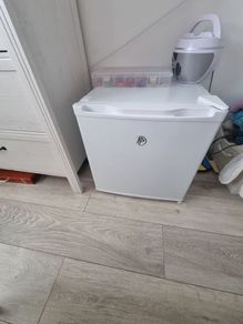 mini fridge