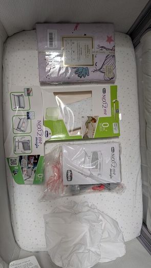Chicco Next-to-me (with fitted sheets)