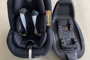 Maxi Cosi Pearl Pro 2 and Isofix Base