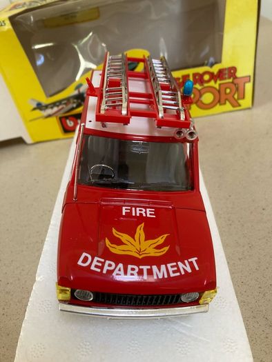 Range Rover NY airport Fire Department 1/24 rare Burago
