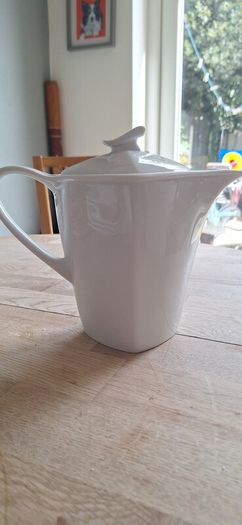 teapot