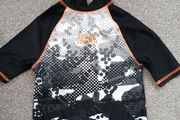 boy's swim top. Age 4/5