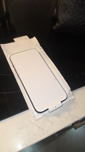 iPhone 16 Plus, 128GB. Black