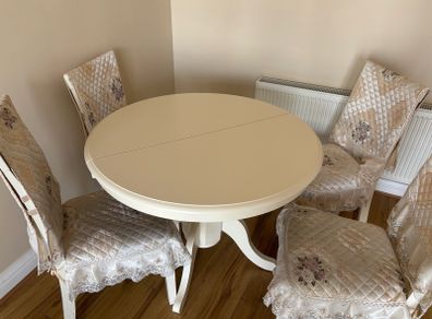 Dinning Table