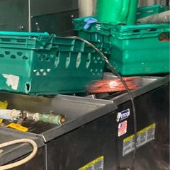 Pitch fry very good condition fridge tall good wo