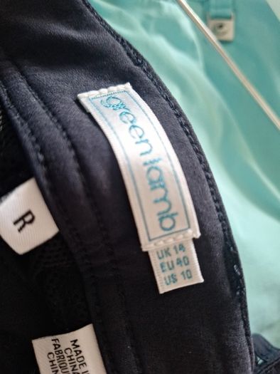 Green Lamb Navy Skort Size 14