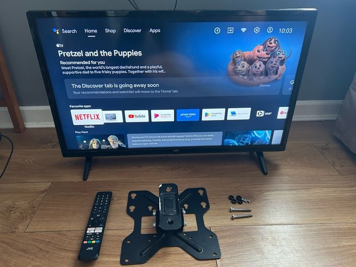 32" Jvc Smart Tv + Wall mount