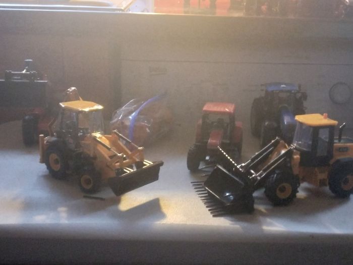 Toy model for sales