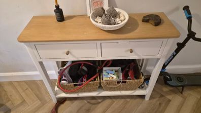 console table