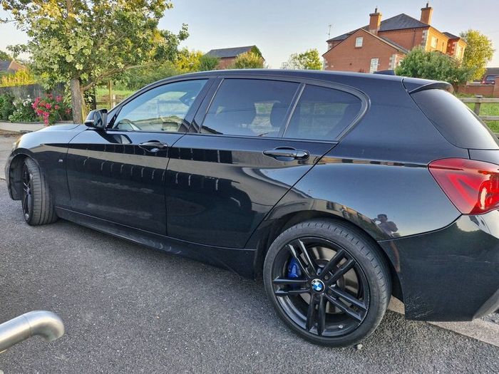 BMW 1-Series 2017. Shadow Edition 2l