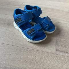 Boys/Girls ECCO sandals UK 7.5-8; EU 25