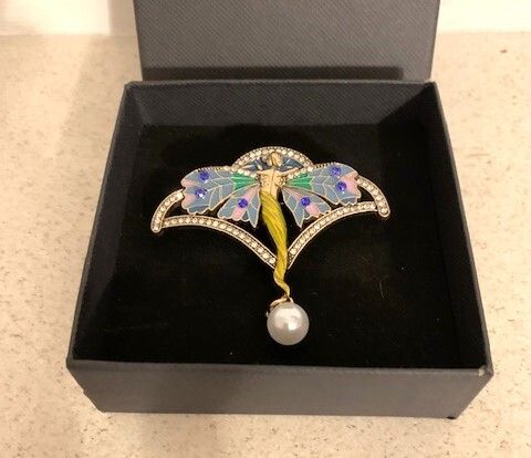 Art Deco Brooch