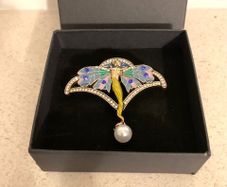 Art Deco Brooch