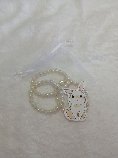 3 Cute Beaded Bracelets [Cream][Comes with FREE sticker]