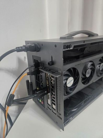 miniITX - AMD Ryzen 7, 32GB ddr5, Nvidia RTX 5060ti, 1tb nvme ssd, 1440p- gaming pc