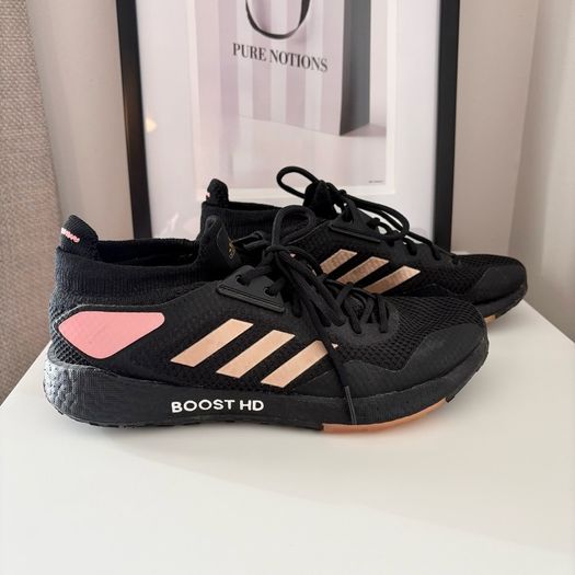 Adidas Pulseboost HD Runners UK 7 VGC