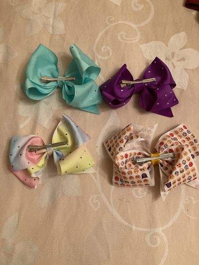 hair bows