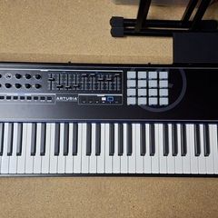 MIDI keyboard - Arturia Keylab 88 Hammer Action
