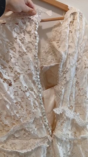Lace Cream Wedding Dress
